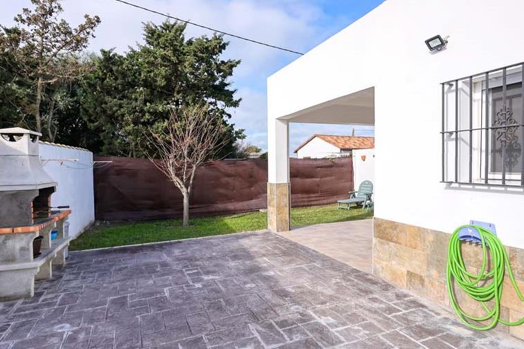 Aloha Cádiz - Alojamiento en El Palmar - Zona de Barbacoa Aloha Cádiz - Alojamiento en El Palmar - Zona de Barbacoa