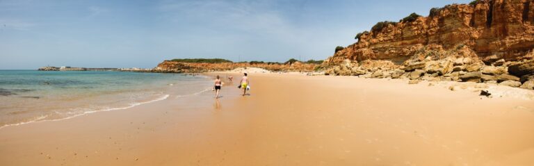 Aloha Cádiz - Cala del Aceite - Conil de la Frontera Aloha Cádiz - Cala del Aceite - Conil de la Frontera