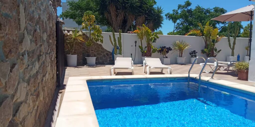 Aloha Cádiz - Alojamiento en Conil - Piscina Aloha Cádiz - Alojamiento en Conil - Piscina