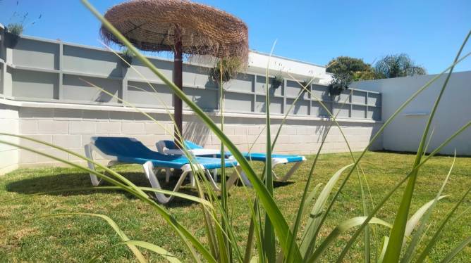 Aloha Cádiz - Alojamiento en Conil - Jardín Aloha Cádiz - Alojamiento en Conil - Jardín
